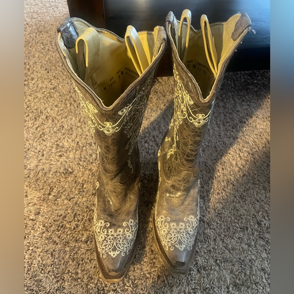 Vintage boots